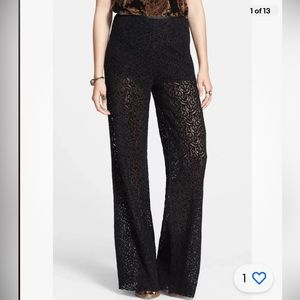 Free people short lined black velvet lace pants size 0